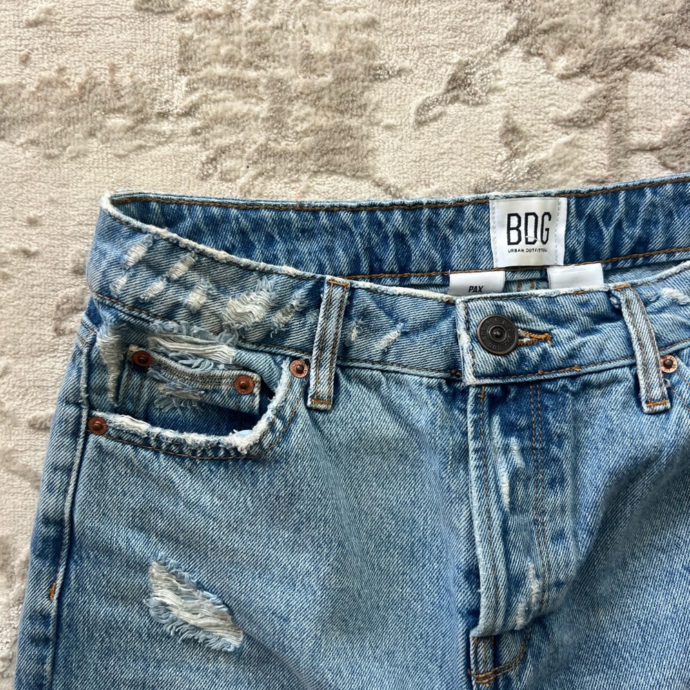BDG Blue Boyfriend Jeans Distressed Style - Picture 2 of 4
